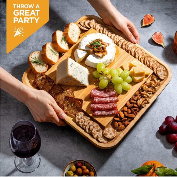 GIFT IDEA! NEW Bambusi Cheese Board with Utensils - Picture 4 of 8